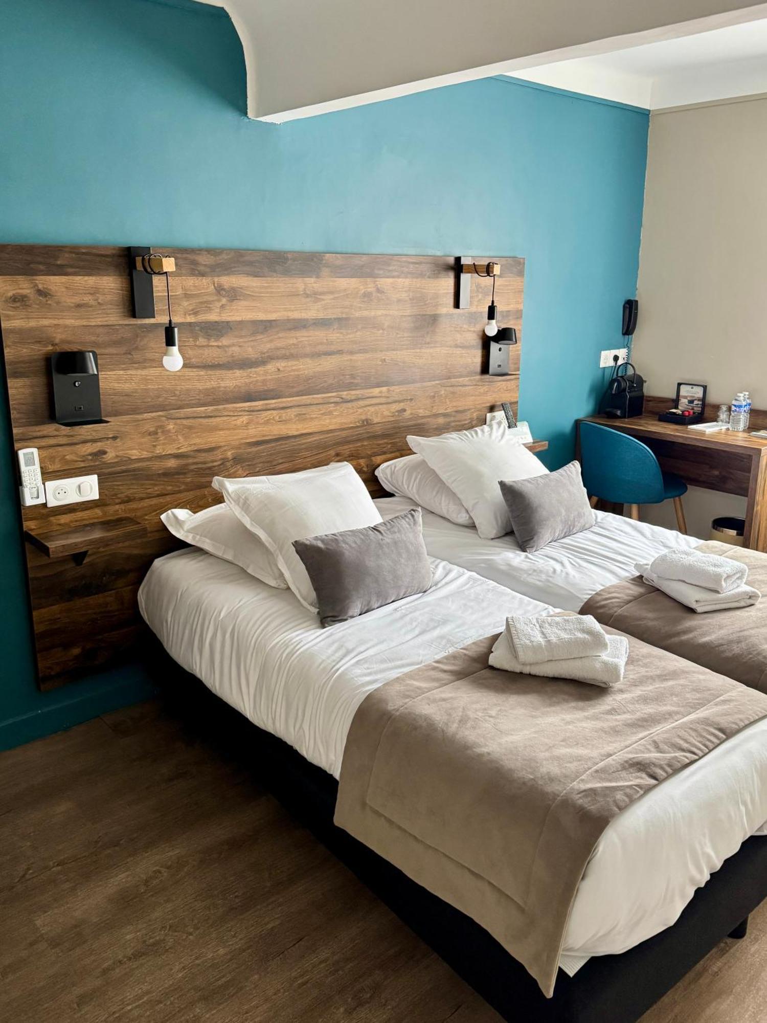Logis Hotel De La Poste Вітрі-ле-Франсуа Екстер'єр фото
