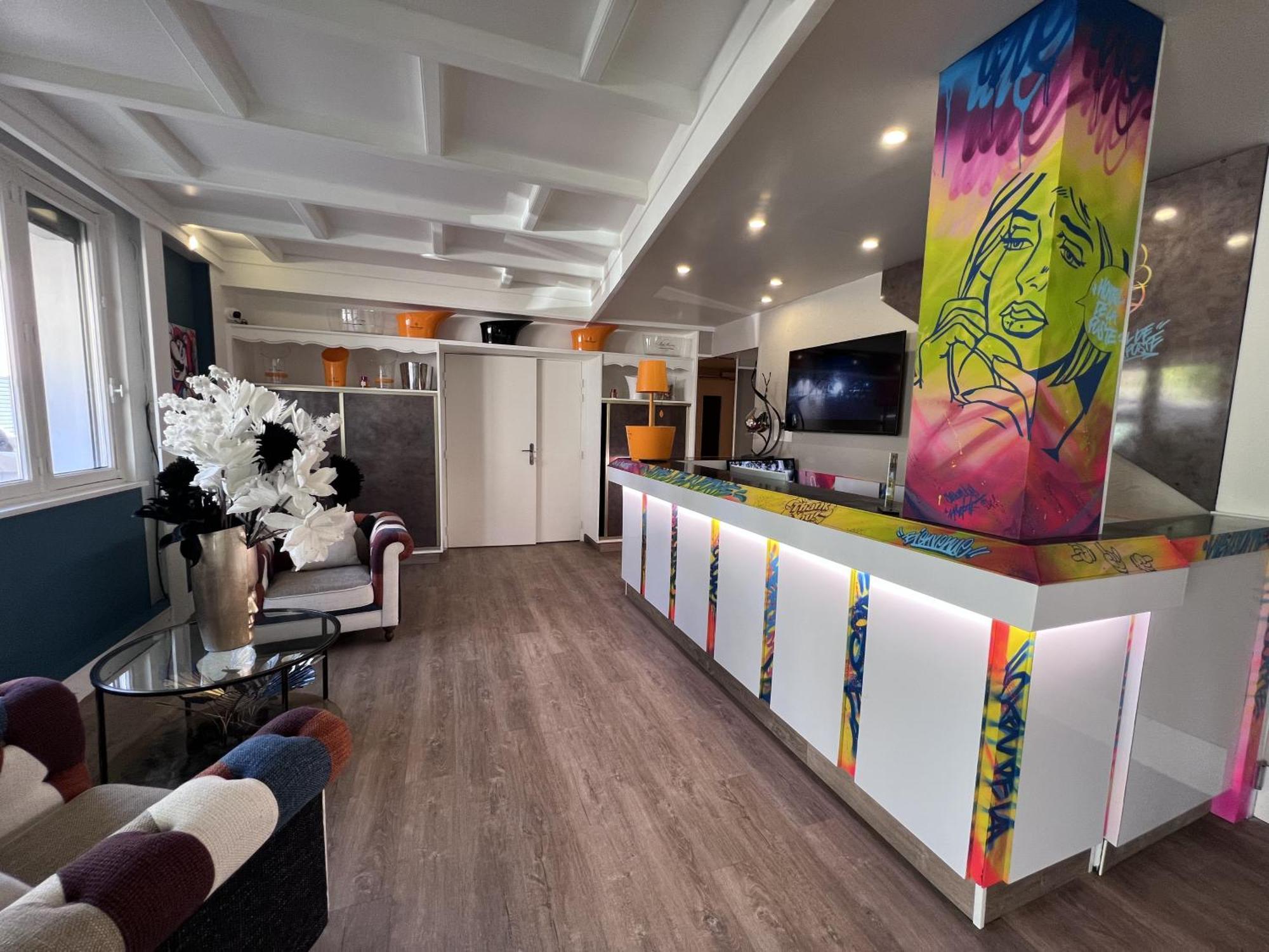 Logis Hotel De La Poste Вітрі-ле-Франсуа Екстер'єр фото