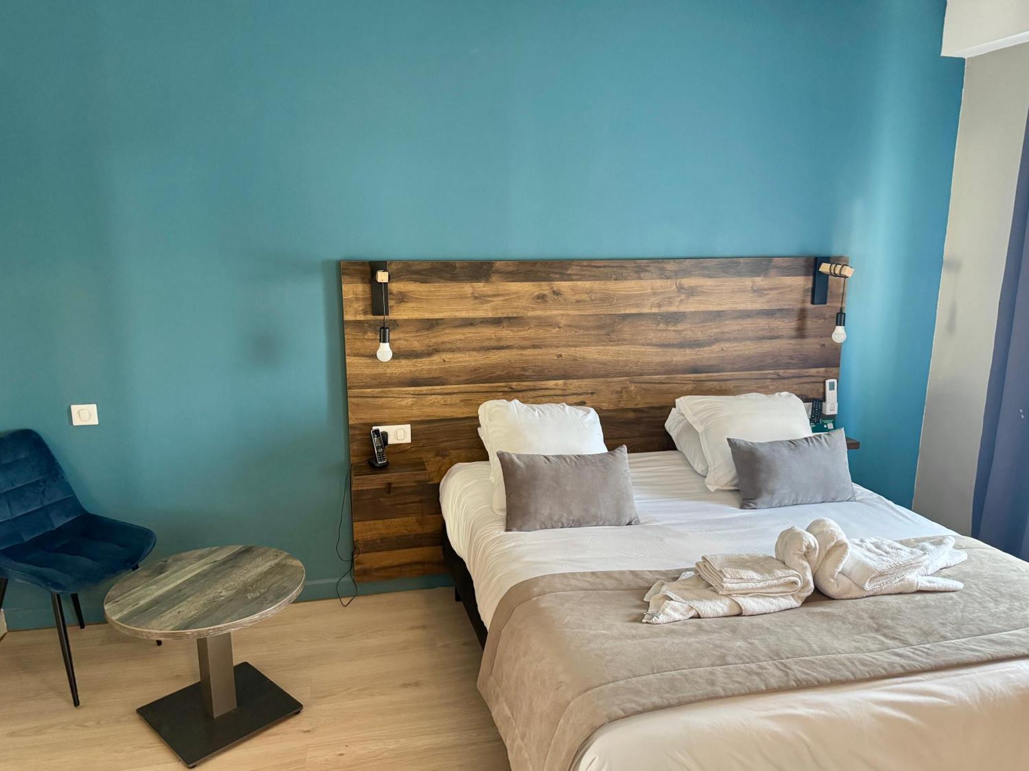 Logis Hotel De La Poste Вітрі-ле-Франсуа Екстер'єр фото